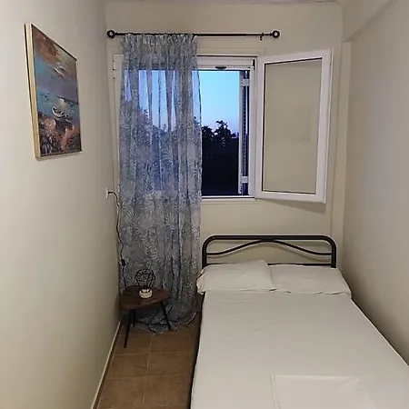 公寓 Elafonisos Guesthouse 艾拉方索斯